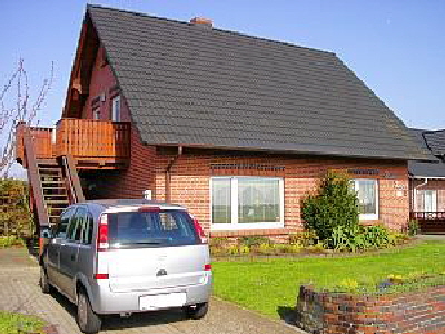Frontansicht mit Auto70